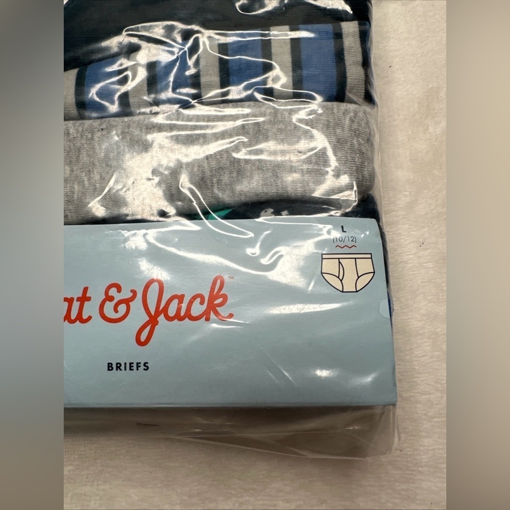 Cat & Jack Boys' Size Large Briefs 7 Pack Multi Color/ Pattern 100% Cotton - Picture 2 of 7
